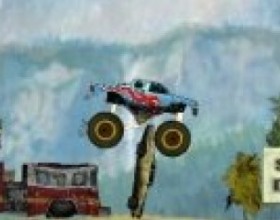 Monster Trucks Nitro 2 - Управляй огромным и мощным автомобилем Monster Truck. Твоя задача - ехать по трамплинам, поездам и самолетам. Собирай нитро, чтобы ехать с экстра скоростью. Используй стрелки, чтобы управлять машиной.