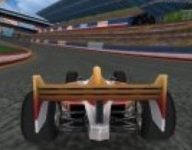 Raceway 500 - В этом симуляторе Формулы-1, ты должен быть достаточно быстр и ловок, чтобы победить всех своих противников. Главное задача в том, что ты должен сам выбирать когда тебе заехать на пит-стоп для замены шин и заливки топлива. Выбери самый правильный момент для этого. Используй стрелки клавиатуры, чтобы двигаться.