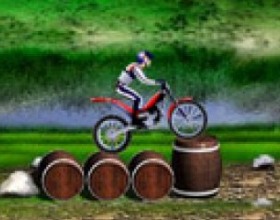 Bike Mania - Race over barrels and rocks to complete each board in Bike Mania. Watch for that bike balance, too much weight on the front or back will cause a wreck! Arrow keys to control your rider. You have to surmount all the obstacles as soon as possible.