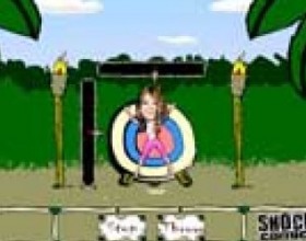 Spear Britney - In this game you will torture Britney Spears by throwing a spear at her. At first manage the angle of your throw and the enjoy the result! When you want them to stop, press the „Stop” button. When both spear heads are stopped, press the „Throw” button to throw the spear. Use your mouse to control the game.